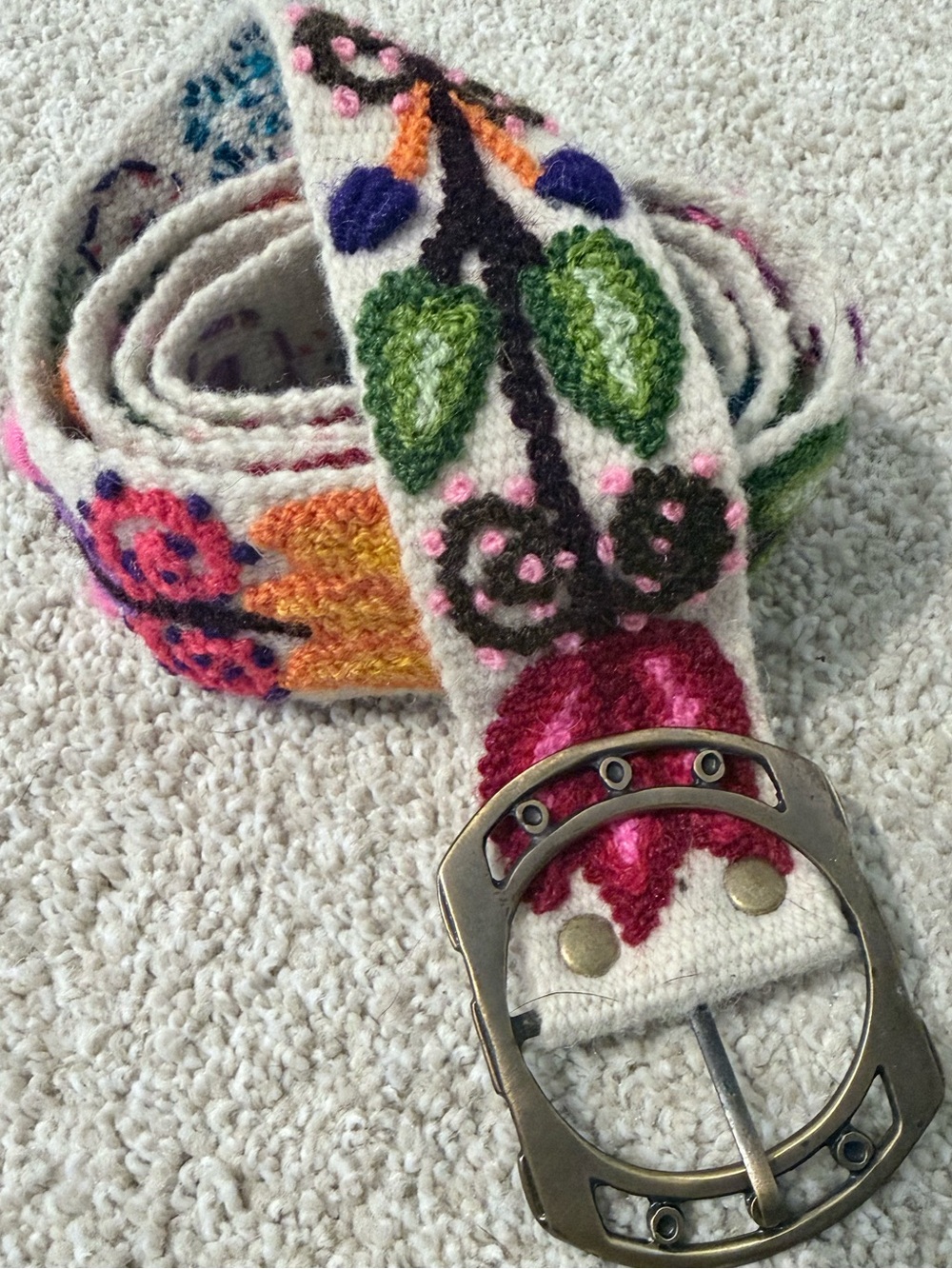 Embroidered Floral Wool Belt - White with Multicolor Floral Stitching